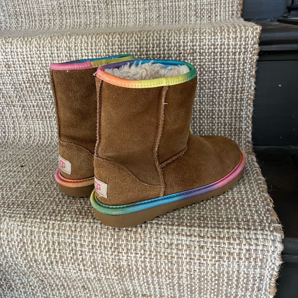 Girl’s UGG Classic Short II Rainbow Genuine Shearling Lined Boot 2